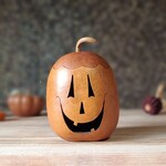 シックなハロウィン　アンティーク調ジャック・オー・ランタン (中)