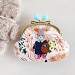 花とうさぎのがま口ポーチ（ボタニカル・アップリケ・刺繍・小物入れ・化粧ポーチ）
