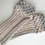 模様編みハンドウォーマー