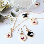 【ALICE♡HEARTS】#アリス_ハーツ（サージカルステンレスなど アレルギー対応金具へ 変更可）