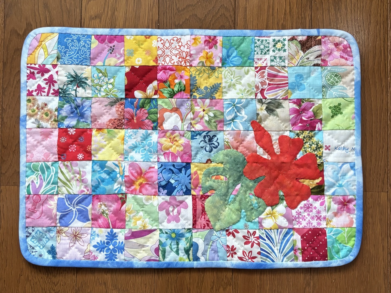 ハワイアンキルト パッチワークキルト フラガールのポーチ - yumiboo