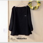 Aラインブラウス　Vネック　コットンテンセルウール　ブラック