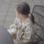チューリップ柄ノーカラージャケット