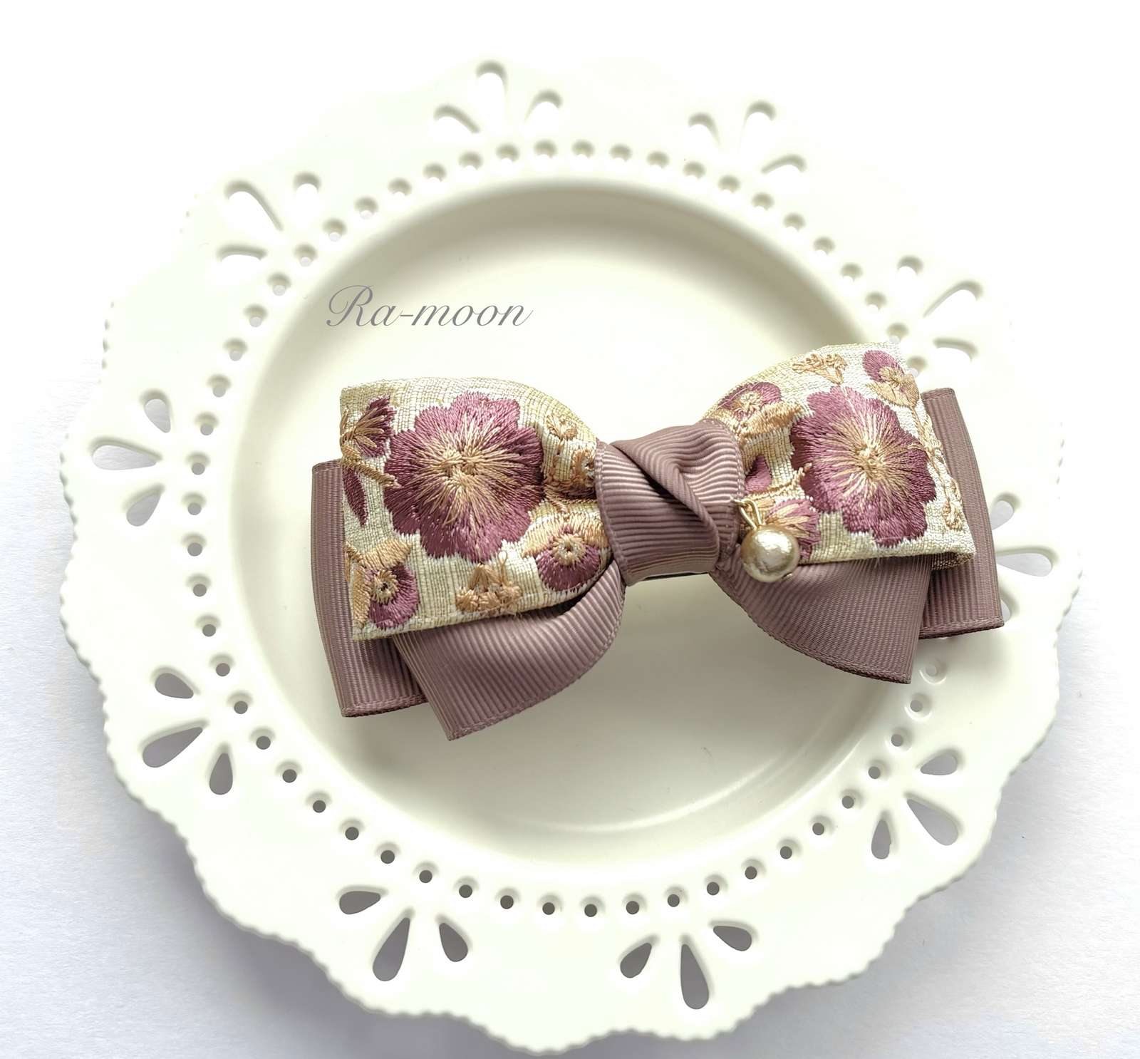 ☆在庫限り☆ ＊インド刺繍リボン＊シックなリボンシュシュ - Ra