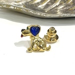 【VINTAGE BROACH】耳がハートの犬モチーフ ピンブローチ／ブルーストーン×ゴールドトーン／2cm／愛嬌と品を併せ持つアクセサリーギフトにも最適アニマル動物　紅葉　ピンズ