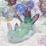 Uo714［クォーツ］宇宙を宿すガラスのウミウシ
