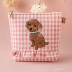 トイプードル刺繍ポーチ／ピンクチェック×フリル／わんぱく2025