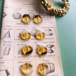 【random6コセット】#czech beads#チェコビーズDeformed pentagon15㍉　honey yellow