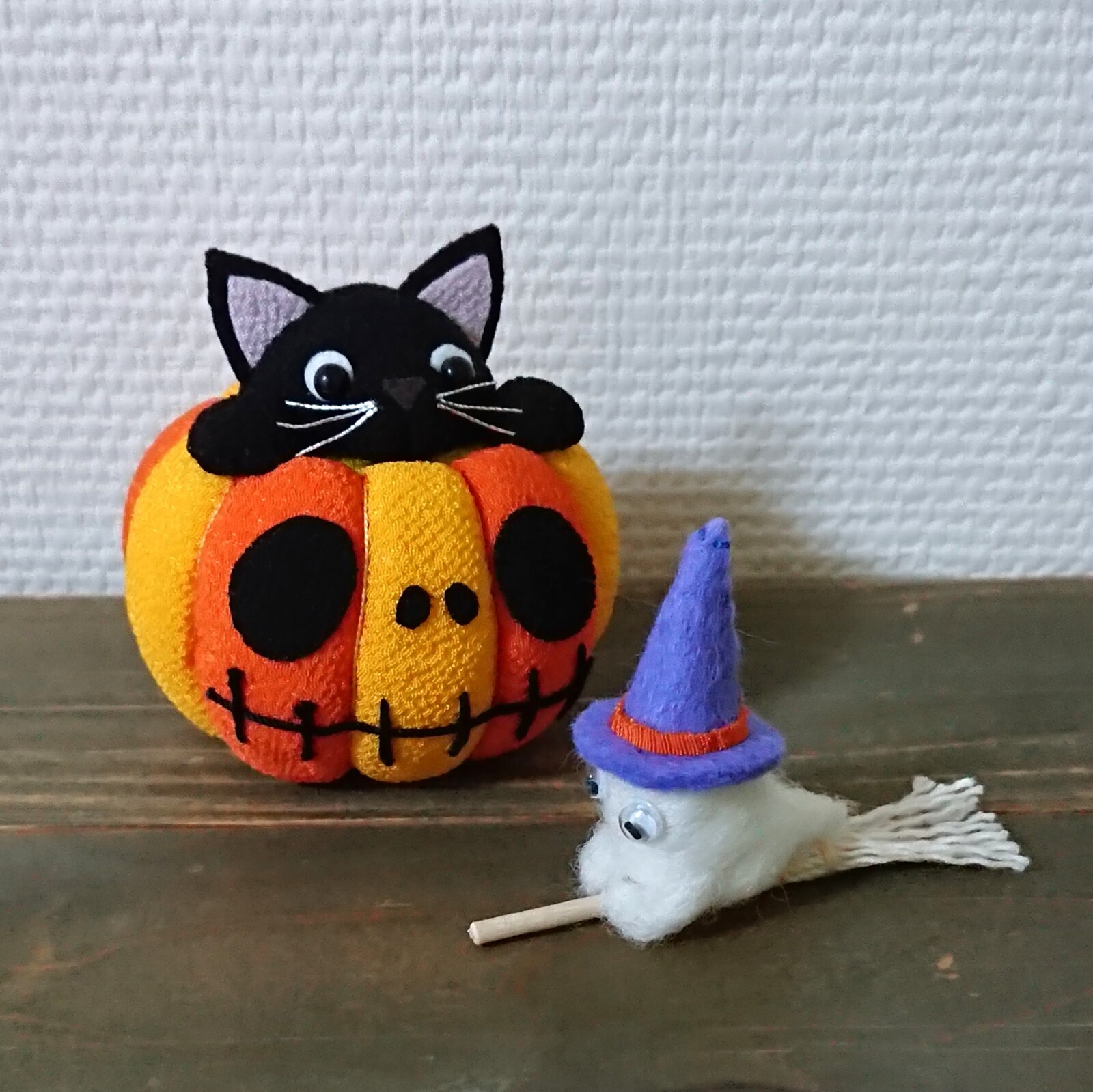 ★オーダーページ★ ミニ座布団「青海波」置物用 ハンドメイド ミニチュア ミニ座布団 青海波柄 10cm角 4枚セット 置物用 その他インテリア