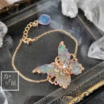 （薄紫）月遊色の蝶のブレスレット（bracelet of butterfly〜moon opal〜）