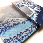 葛飾北斎御朱印帳　B6 大判サイズ 『富嶽百景〜海上の不二』　Hokusai 葛飾北斎　織物画　額絵　額絵２枚使い　桐生織物　