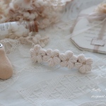 ❁ぷっくり小花のバレッタ┈KUMO┈❁
