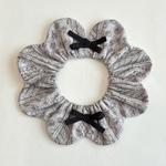 【ニット風リボンザビエル首輪】猫首輪　ザビエル首輪　シュシュ首輪　花型首輪　冬　ニット　ニットプリント　リボン　グログランリボン　冬新作　ねこ首輪　鈴　軽量　軽い首輪　可愛いザビエル首輪　necoco