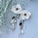 イノセント・シャイン⚜️シルバーワイヤーピアスorイヤリング♪ 結婚式　ウエディング　ライブ　イベント　デート　コスプレ　花　ディップフラワー　冠婚葬祭