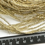 KB302 金色 約1.5x2mm 2本入り 1連約38cm ガラス ビーズ ボタンカット クリスタル 手芸材料