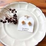  pink flower tile earring