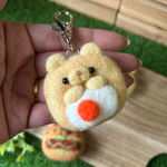羊毛フェルト　新作くま✖️目玉焼きパン　キーホルダー