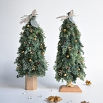middle sizeガラスビーズとヒムロスギの卓上クリスマスツリー