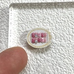 【大人気デザイン！チェックにリボンを描いたミニチュア商品】ドールさんに装着できる珍しいミニチュアネイルチップ💅是非お手元でちいさなネイルチップをご覧ください♡
