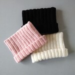 【猫耳ニット帽】　ホワイト猫ちゃん