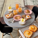 ふたりごはん トーストと目玉焼き