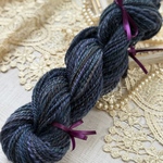 メリノウール 手紡ぎ毛糸 《夜風》 47g｜天然素材・編み物素材