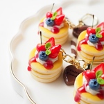 ベリーパンケーキキーホルダー