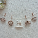 ドレスがかわいいガーランド