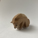 木彫り動物（一刀彫）『地を見るいぬ（柴犬）』