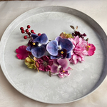 再販　新作　髪飾り　和装　七五三　成人式　白無垢　色打掛　卒業式　袴　ヘッドパーツ　アーティフィシャルフラワー　胡蝶蘭　ダリア　前撮り　結婚式　紫　パープル　振袖　ヘアアクセサリー