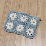 ポーチ ミニポーチ かぎ編み お花 花 手編み 編み物 小物入れチャック付き ブルー ターコイズ くすみブルー 水色