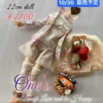 22cmドール服　ピュアニーモ２エモーションS着用