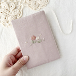 チューリップとお花のブックカバー/くすみピンク