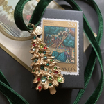 🎥動画あり　ヴィンテージデザイン　もみの木　スワロフスキーラインストーン　リボンネックレス　numiukarin ヴィンテージ切手ボックス付　A. 訳あり
