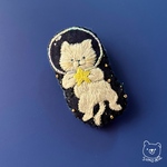 宇宙猫♢刺繍ブローチ