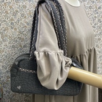 ☆送料込み☆ 刺繍入りヌビ生地の肩掛けポストンバッグ　＊ダークグレー×ハート　＊フォレストウェーブ
