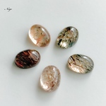 マイカインクォーツAAA- オーバル カボション8×6mm 1粒  天然石パーツ販売
