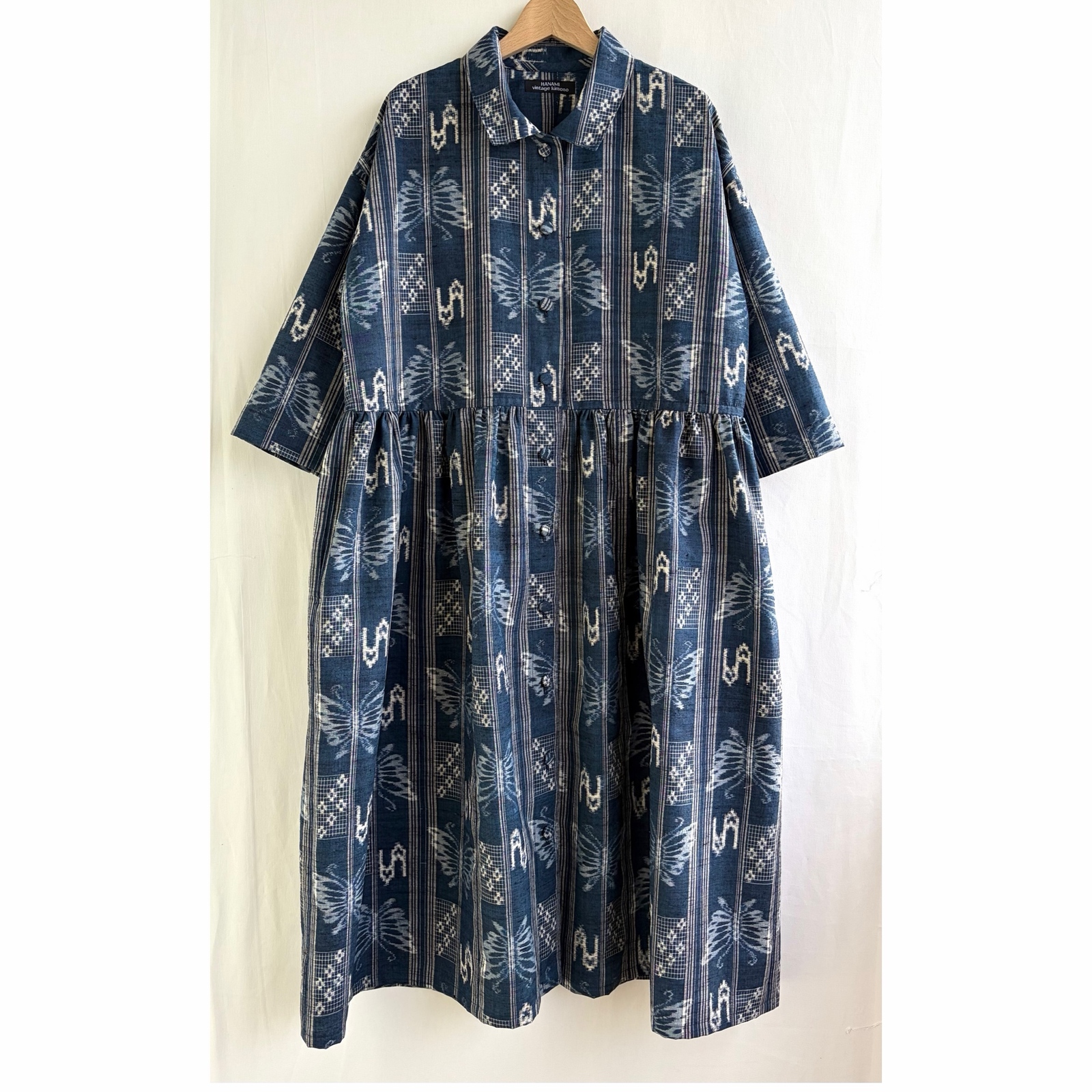 (0324)着物リメイク ハンドメイド「ワンピース」 灰 着物リメイク ワンピースの通販 | iichi 日々の暮らしを心地よくする