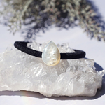 白蝶貝のペアシェイプカボションヘアゴム　～Ruth