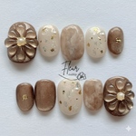 「ネイルチップ」ママにもおすすめ＊ブラウン×マグネット×ぷっくりフラワー｜シンプル時短ネイル　デート 旅行 春  秋冬 お呼ばれ