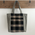 あったかネル生地とヴィンテージ帆布の肩掛け出来るトートバック♡ドリンクホルダー付き♡仕分け♡ブラック　ベージュ　ブラウン系