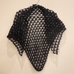 ふんわり軽い　モヘア　三角ショール