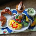 sale❤🌈💓🥚🍅😍 再販売なし ミニチュア ドールハウス  カフェ 料理 レストラン スイーツ  パン  サラダ