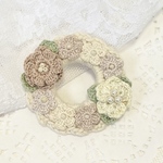  編みリースブローチ 冬景色