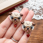 パグのビーズ刺繍ピアス/イヤリング