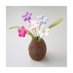 🌿手編みの花瓶と小花のセット　枯れない花　一輪挿し風　編み物　癒し　インテリア　大人可愛い　毛糸　花　ニットフラワー　かぎ編み　フラワーギフト　花束　プチギフト　お祝い　新築祝い　記念撮影