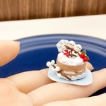 ミニチュア    シマエナガさんケーキ　ハンドメイド