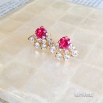 スワロフスキーの贅沢ピアス（インディアンピンク）