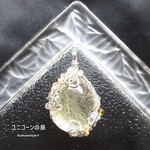 ルチルクォーツぺンダント（ワイヤージュエリー☆ワイヤーアクセサリー☆ワイヤーラッピング天然石ネックレス☆KuthumistyleⓇ☆クツミスタイル）
