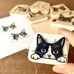 ･:*こっそり見つめてるよ･:*  こっそりのぞき見ハチワレにゃんこ②・ねこはんこ